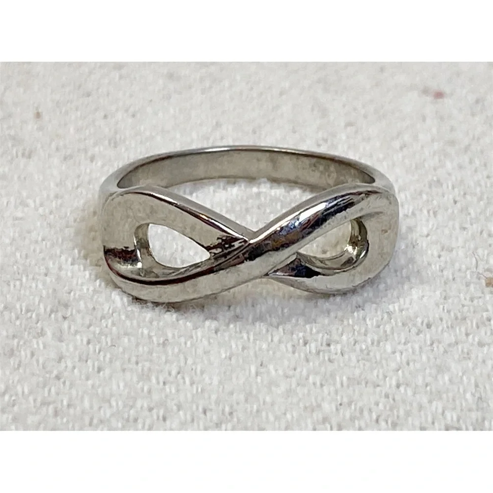 Silver tone Infinity Symbol Ring